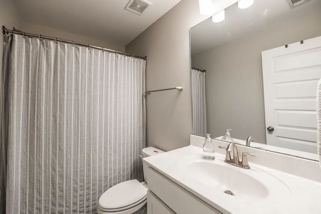 1035 Nave Court Nashville TN 37214