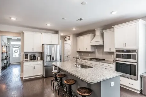 1035 Nave Court Nashville TN 37214