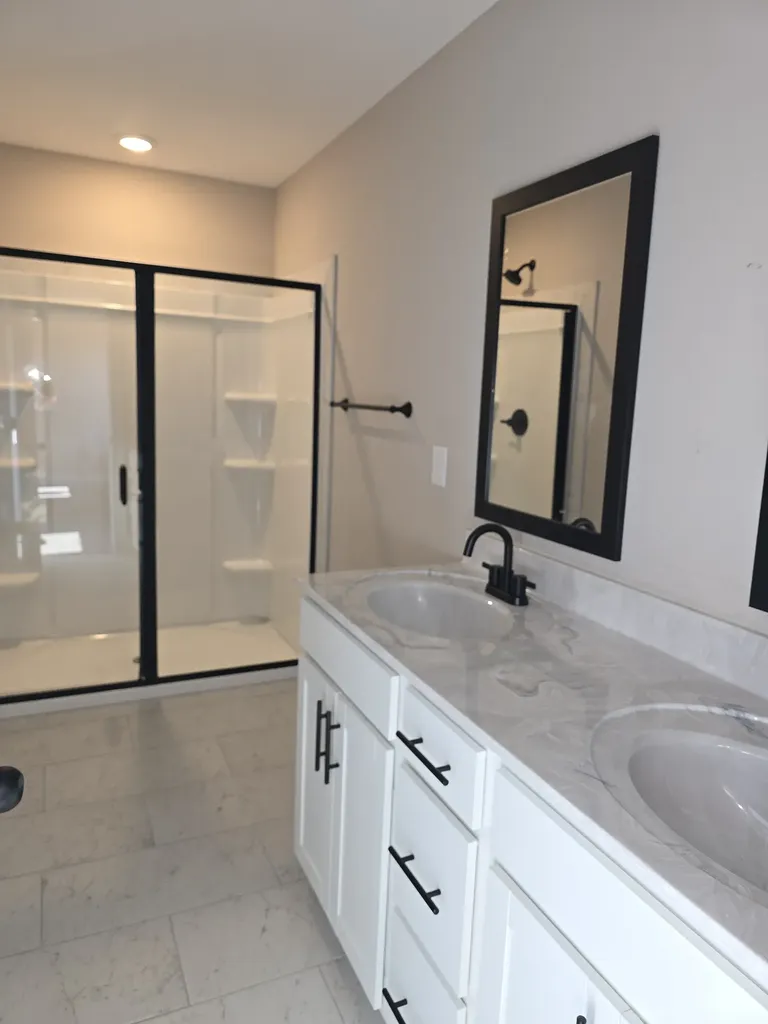 366 Cardinal Creek Clarksville TN 37040