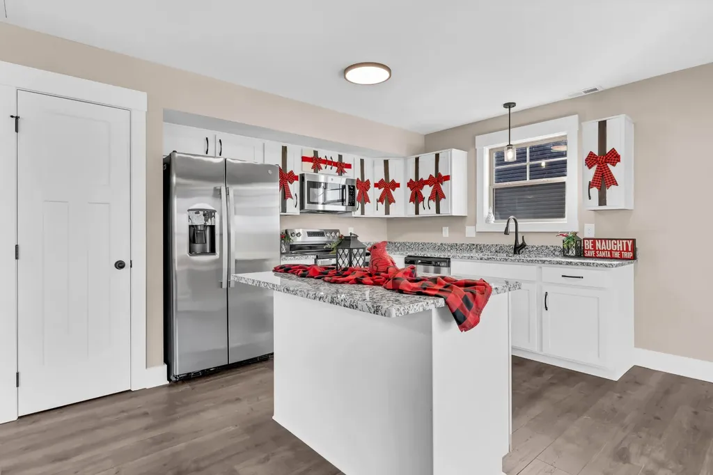366 Cardinal Creek Clarksville TN 37040