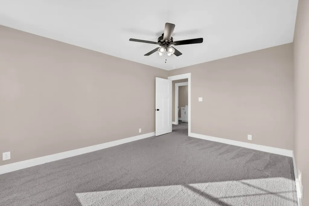366 Cardinal Creek Clarksville TN 37040