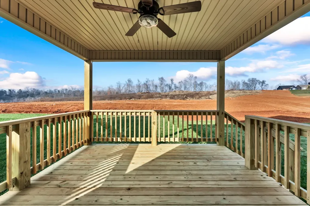366 Cardinal Creek Clarksville TN 37040