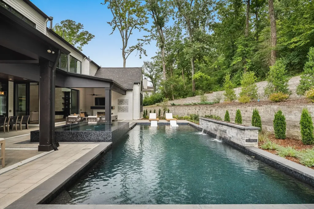 4600 Shys Hill Road Nashville TN 37215