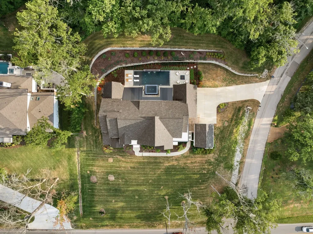 4600 Shys Hill Road Nashville TN 37215
