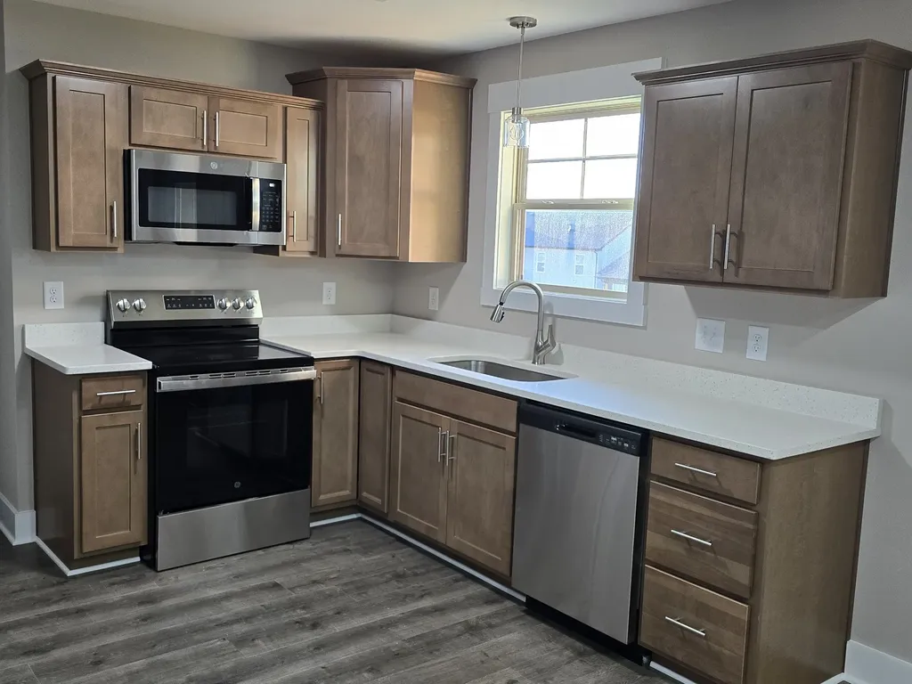 369 Cardinal Creek Clarksville TN 37040