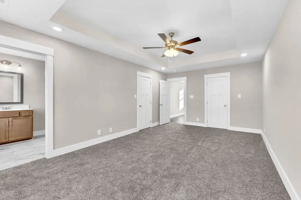 369 Cardinal Creek Clarksville TN 37040