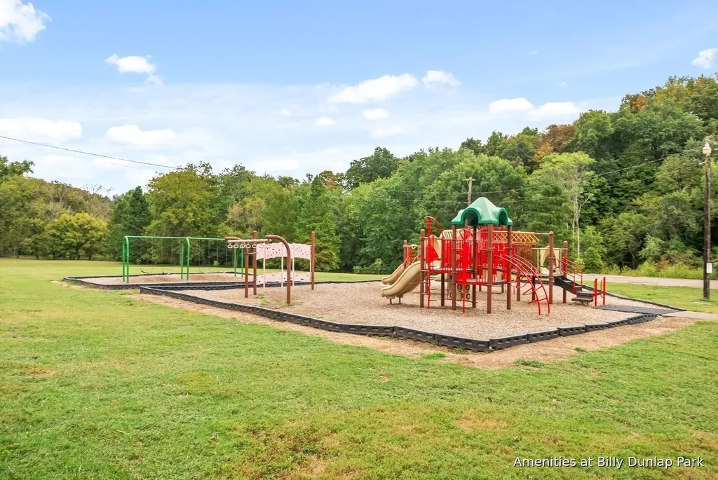 369 Cardinal Creek Clarksville TN 37040