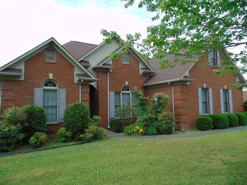 17 Eastridge Road Fayetteville TN 37334