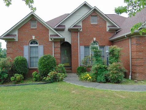 17 Eastridge Road Fayetteville TN 37334