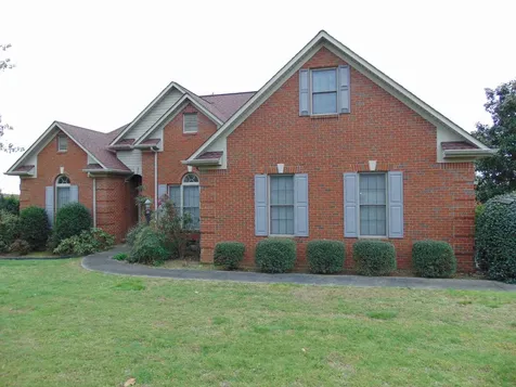 17 Eastridge Road Fayetteville TN 37334