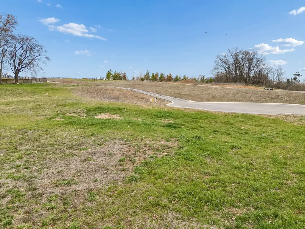 105 Heirloom Lane Columbia TN 38401