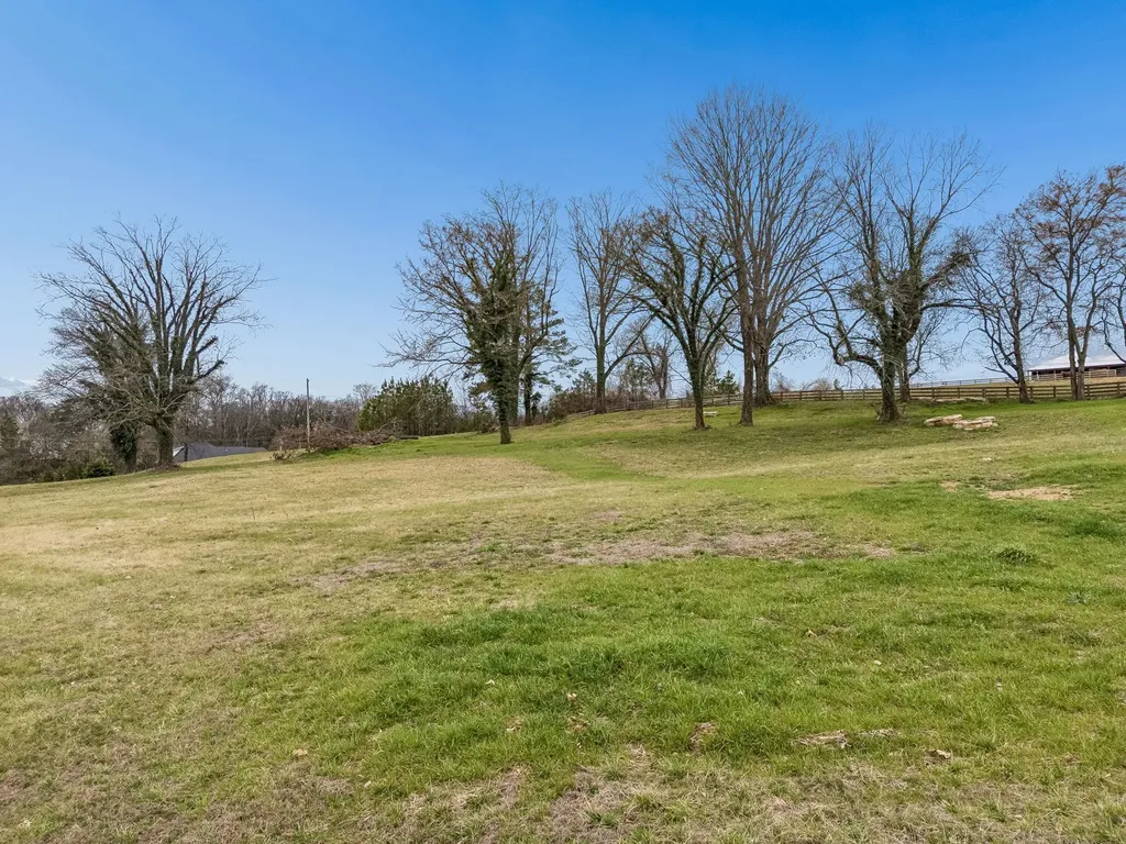 105 Heirloom Lane Columbia TN 38401