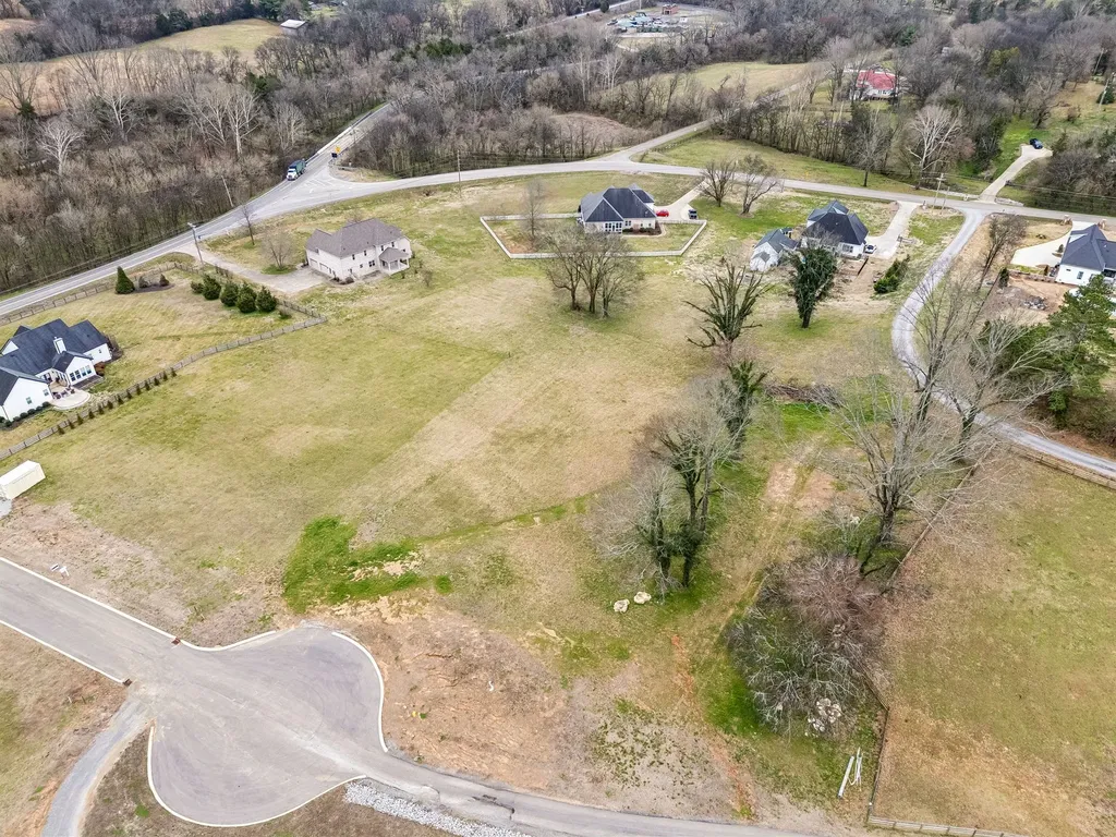 105 Heirloom Lane Columbia TN 38401