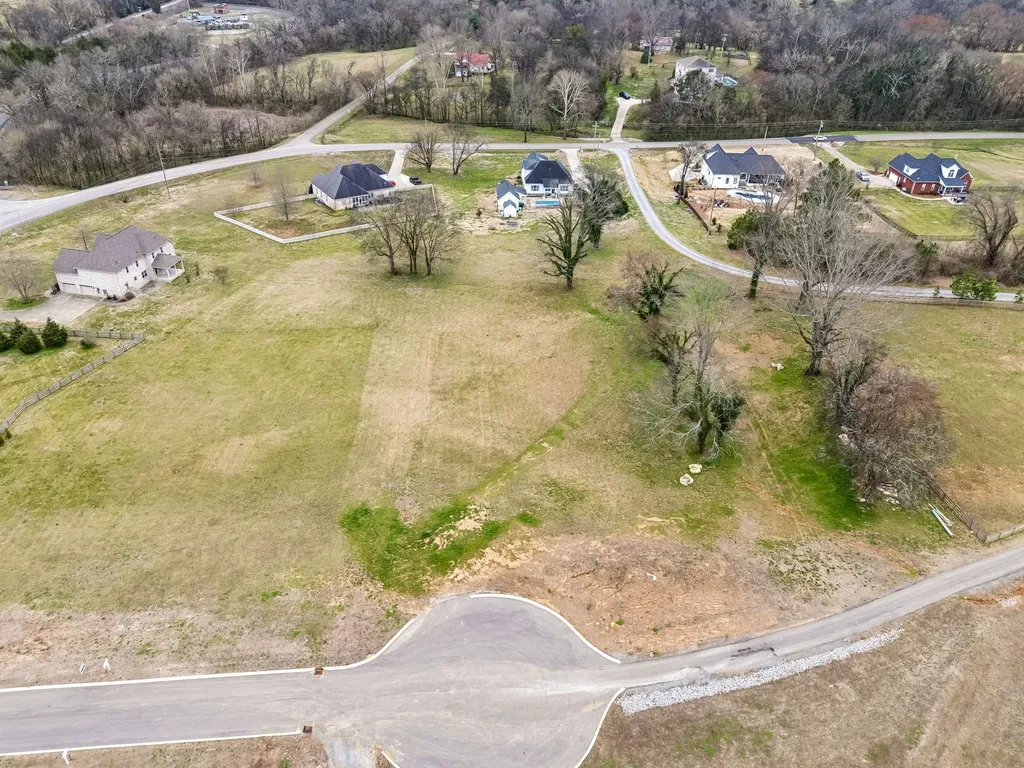 105 Heirloom Lane Columbia TN 38401