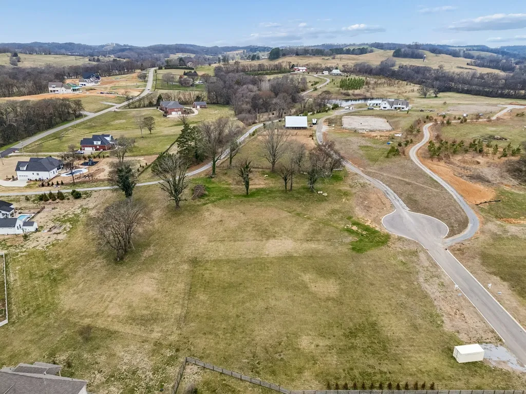 105 Heirloom Lane Columbia TN 38401
