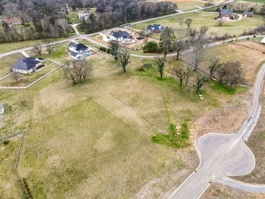 105 Heirloom Lane Columbia TN 38401