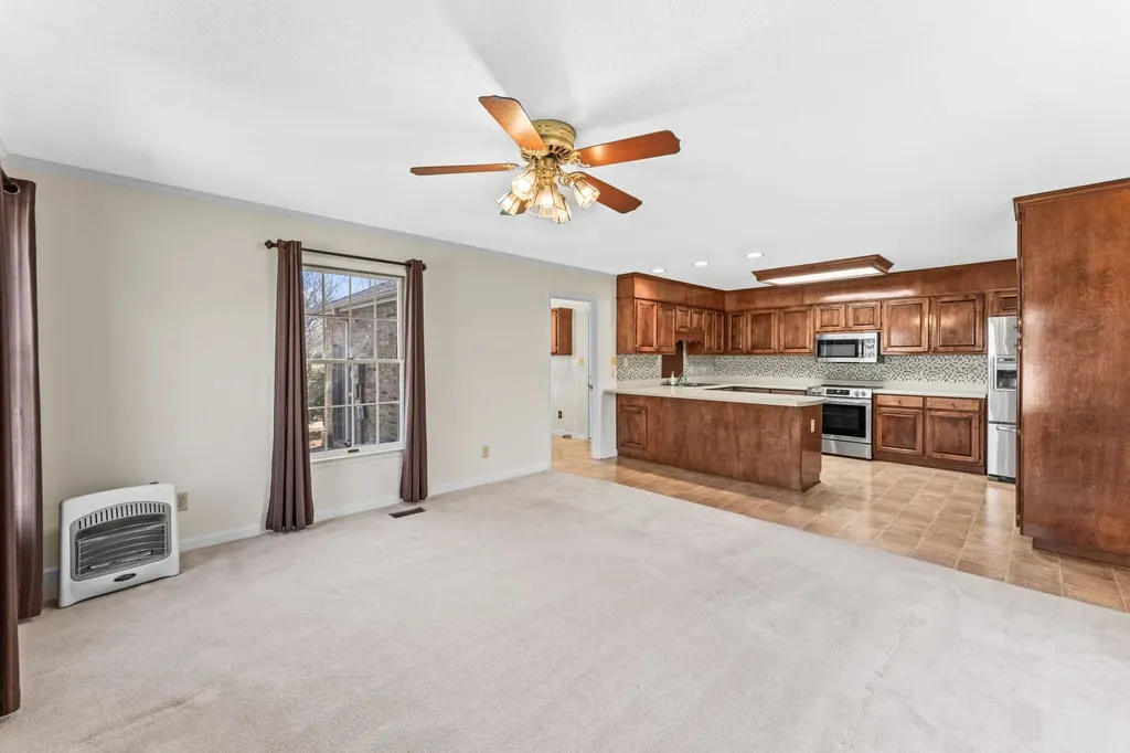 287 Shasteen Bend Drive Winchester TN 37398