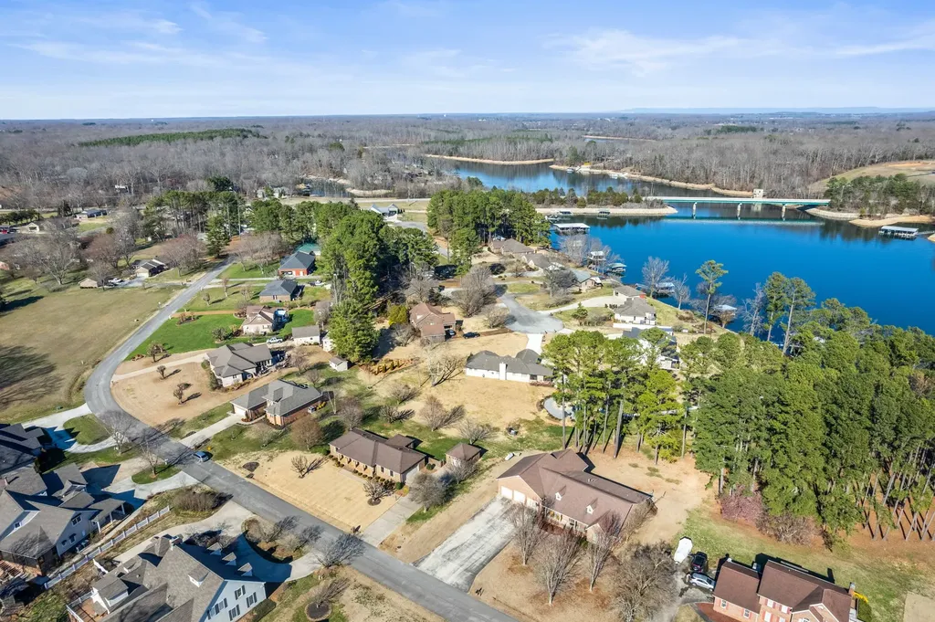 287 Shasteen Bend Drive Winchester TN 37398