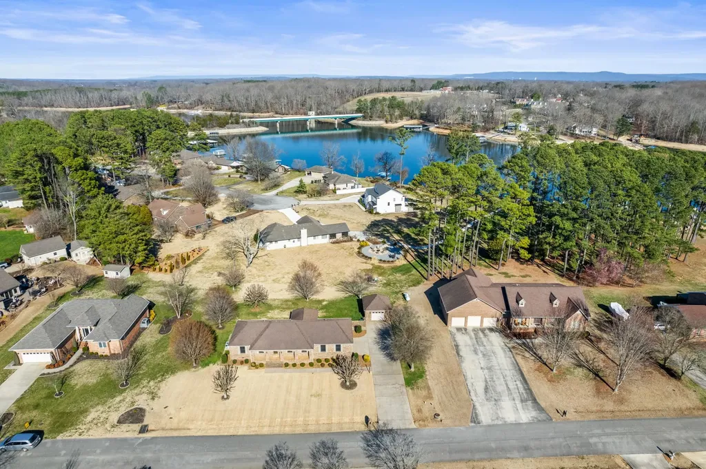 287 Shasteen Bend Drive Winchester TN 37398