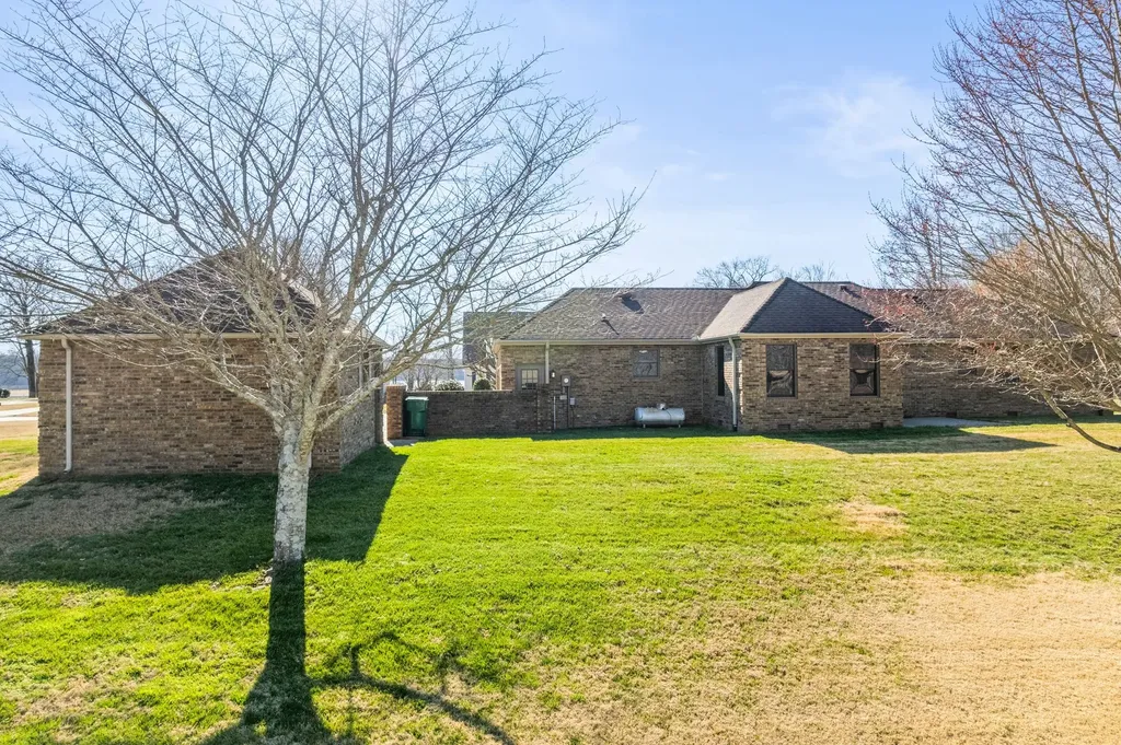 287 Shasteen Bend Drive Winchester TN 37398
