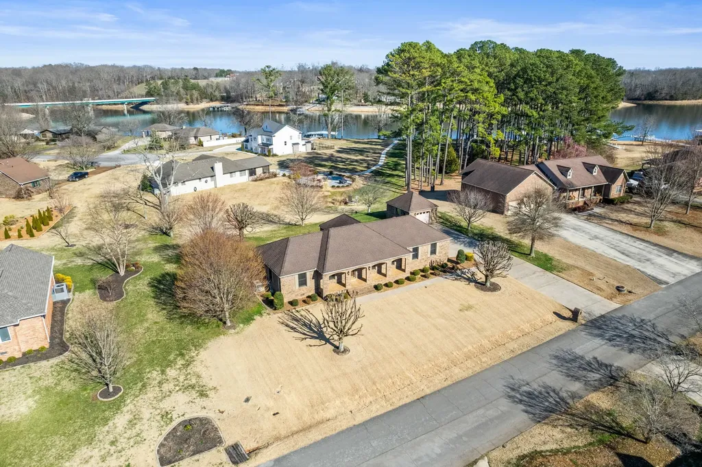 287 Shasteen Bend Drive Winchester TN 37398