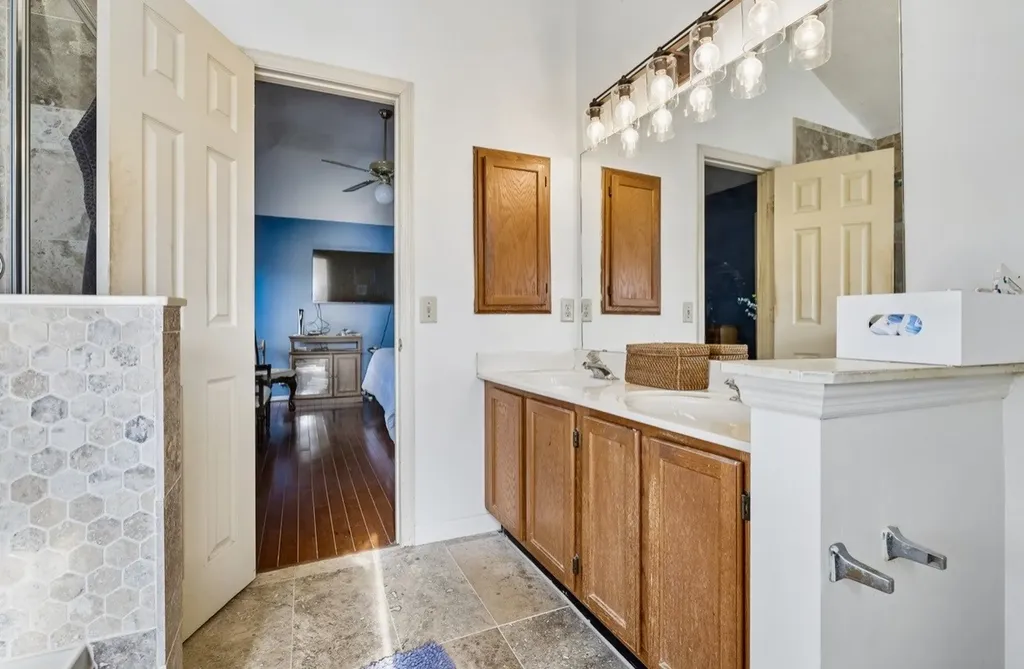 1717 Ridgemere Court Hermitage TN 37076