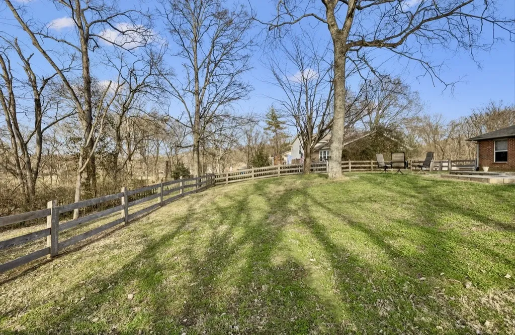 1717 Ridgemere Court Hermitage TN 37076