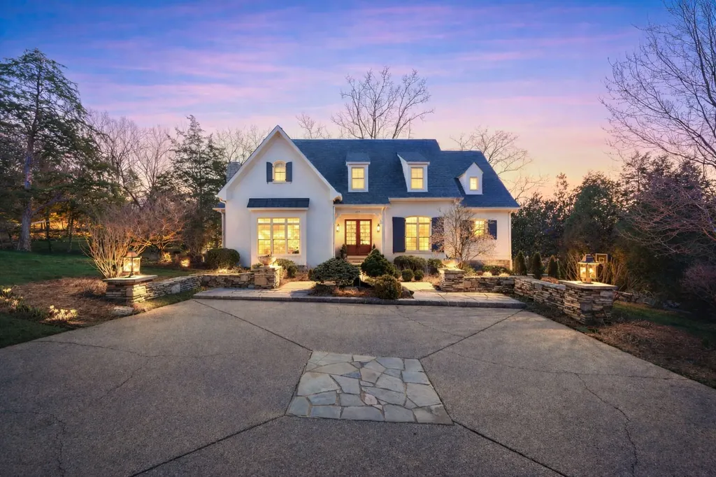110 Balleroy Drive Brentwood TN 37027