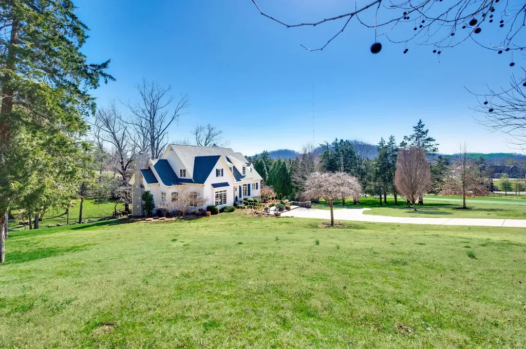 110 Balleroy Drive Brentwood TN 37027