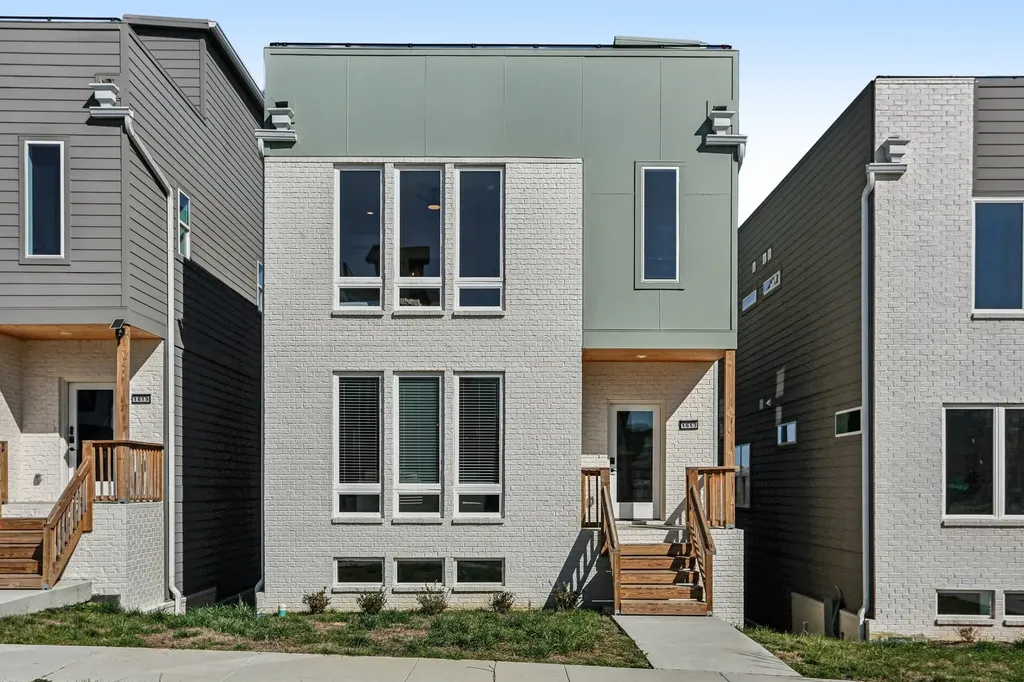 1617 Hampton St, W Nashville TN 37207