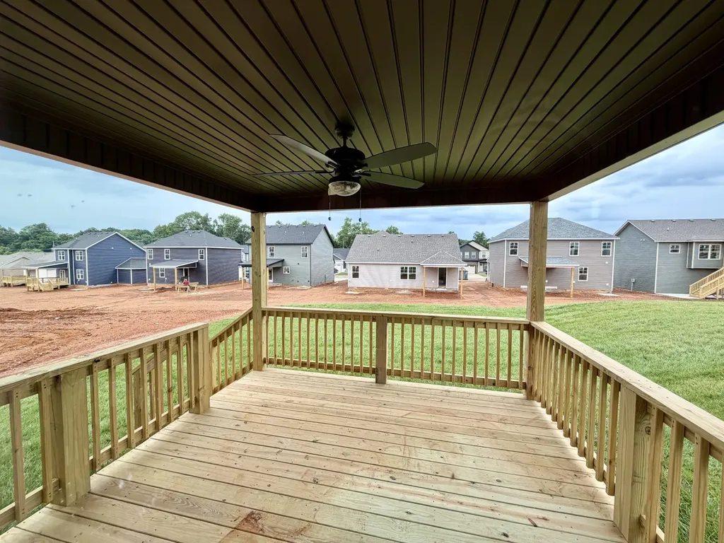 358 Cardinal Creek Clarksville TN 37040