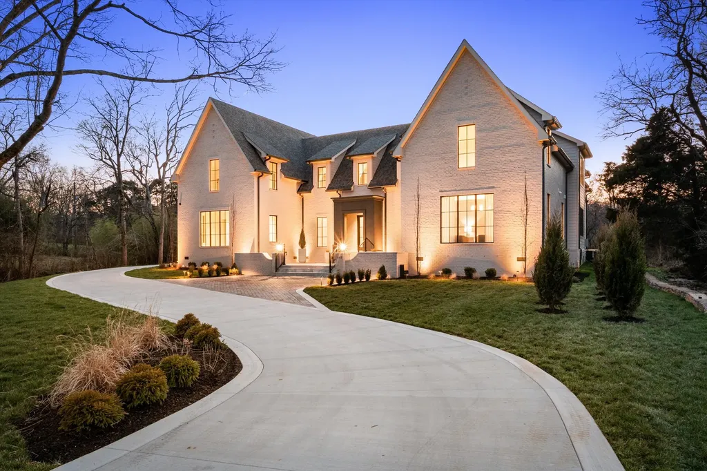 641 Brook Hollow Road Nashville TN 37205