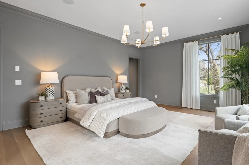 641 Brook Hollow Road Nashville TN 37205