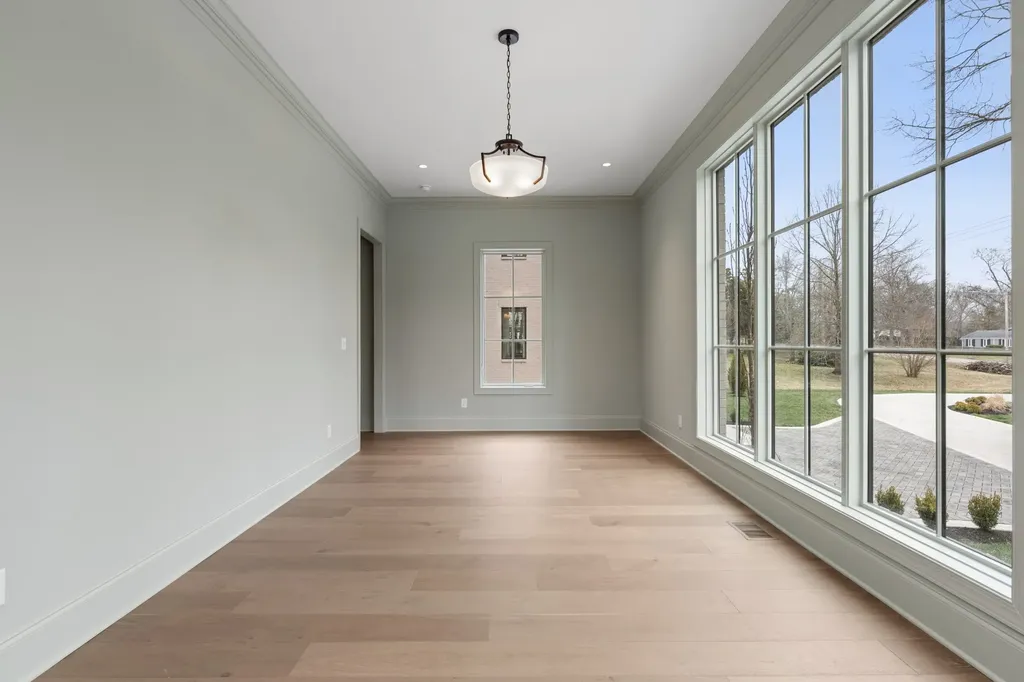 641 Brook Hollow Road Nashville TN 37205