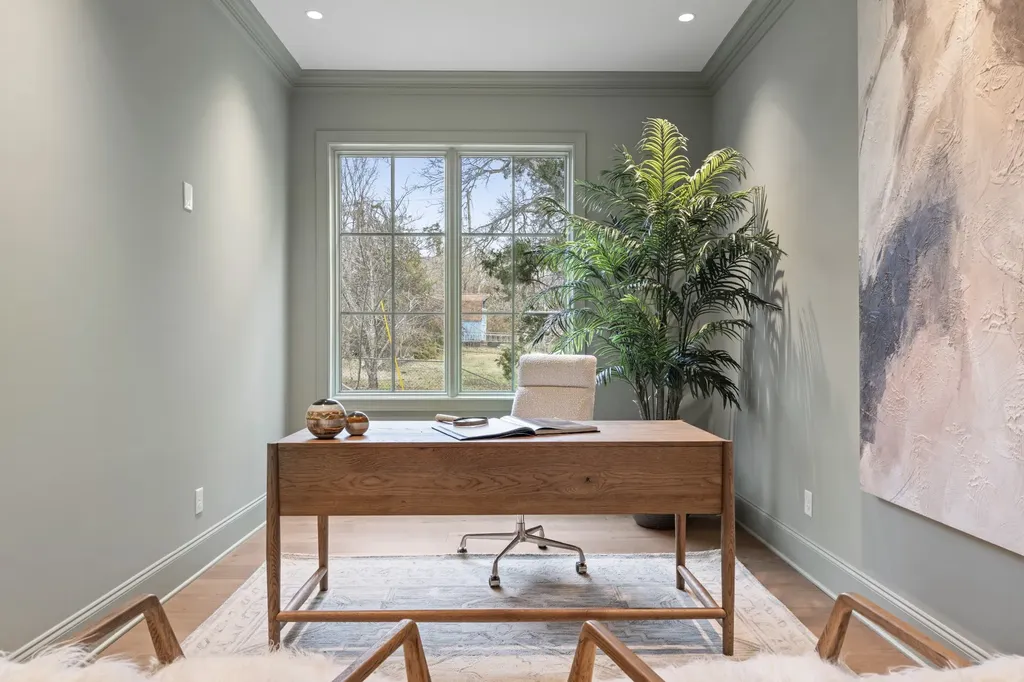 641 Brook Hollow Road Nashville TN 37205