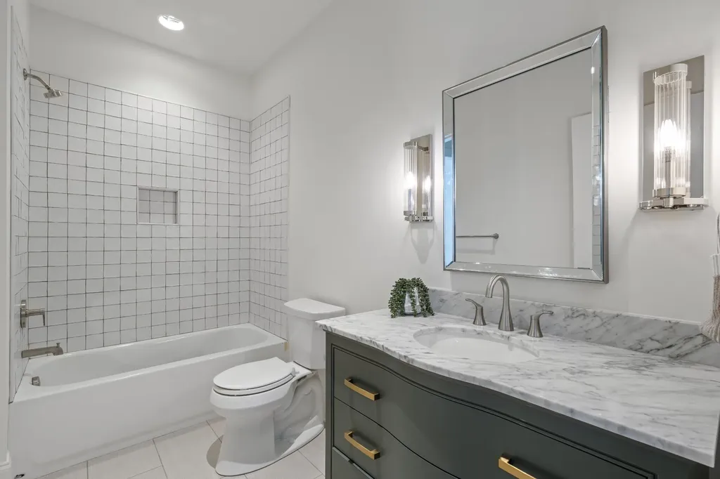 641 Brook Hollow Road Nashville TN 37205