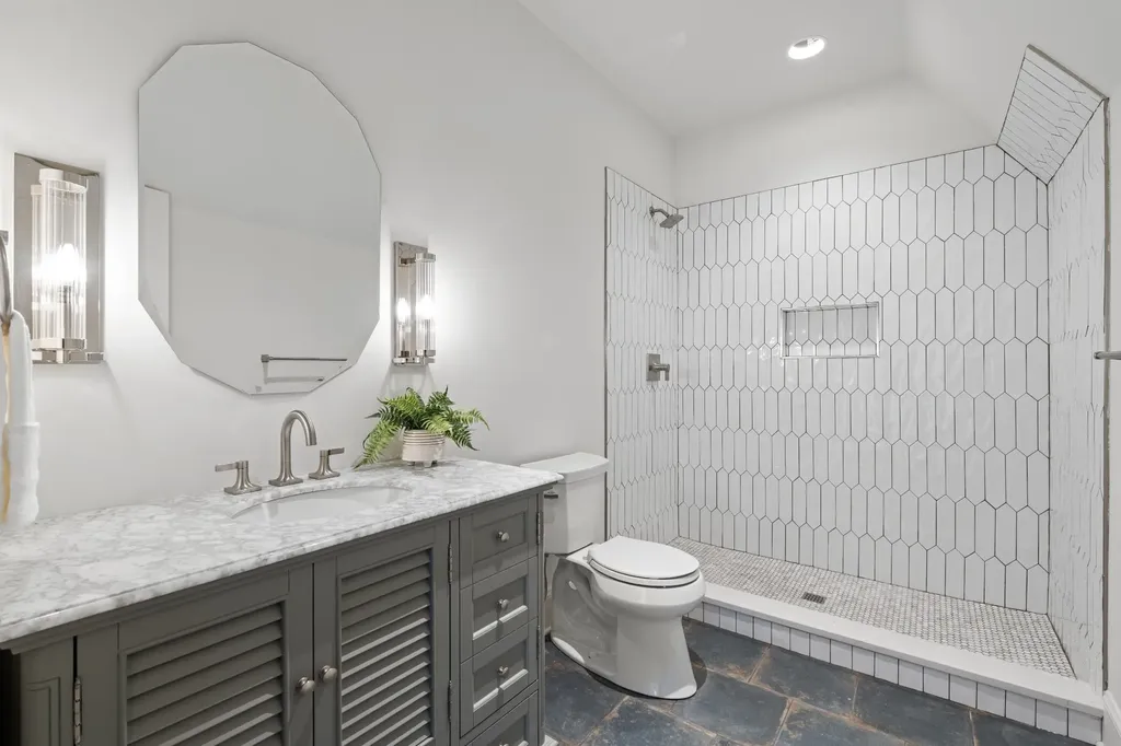 641 Brook Hollow Road Nashville TN 37205