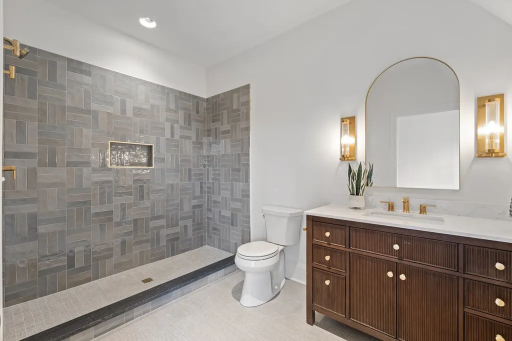 641 Brook Hollow Road Nashville TN 37205