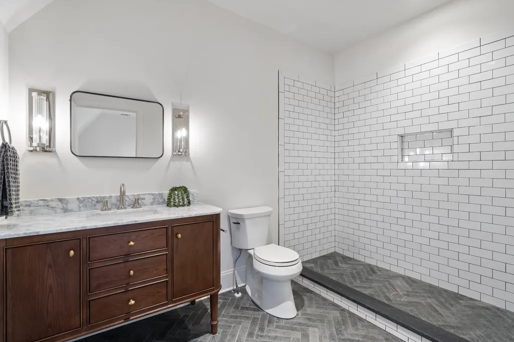 641 Brook Hollow Road Nashville TN 37205