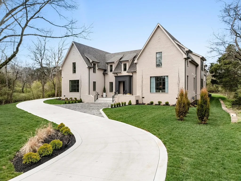 641 Brook Hollow Road Nashville TN 37205