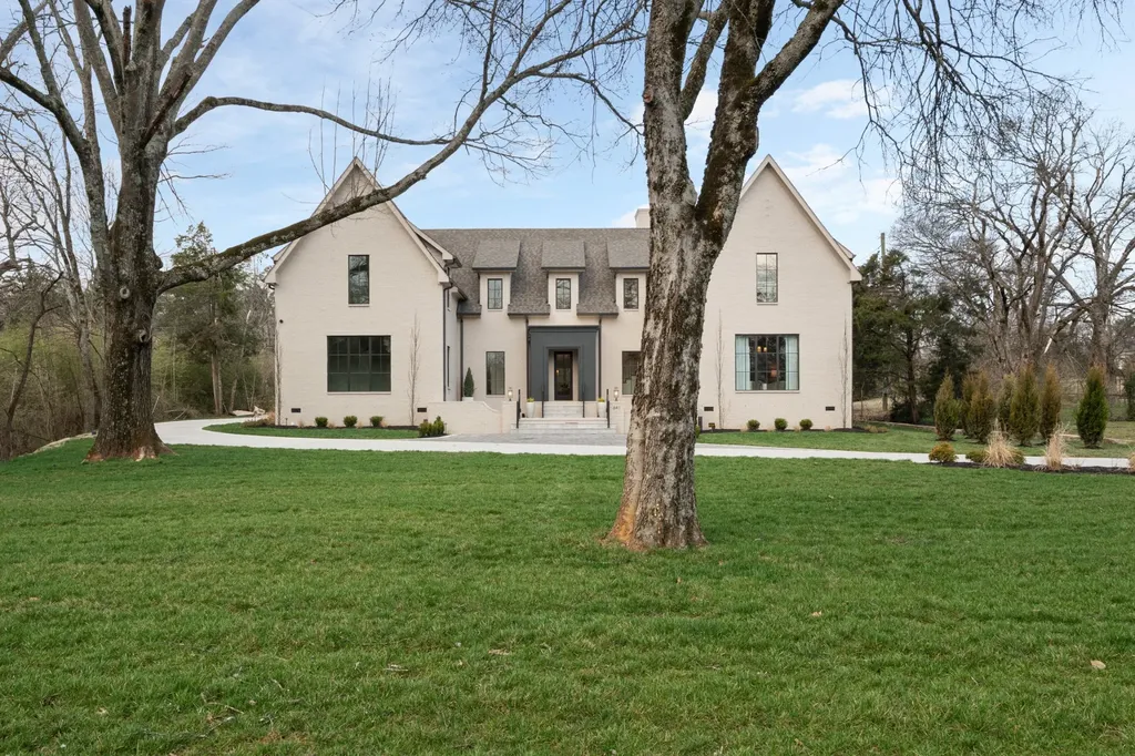 641 Brook Hollow Road Nashville TN 37205