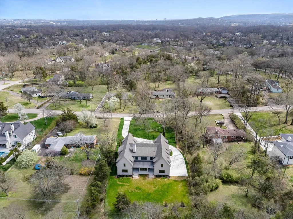 641 Brook Hollow Road Nashville TN 37205