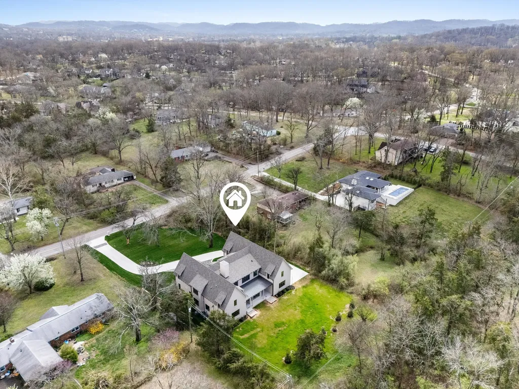 641 Brook Hollow Road Nashville TN 37205