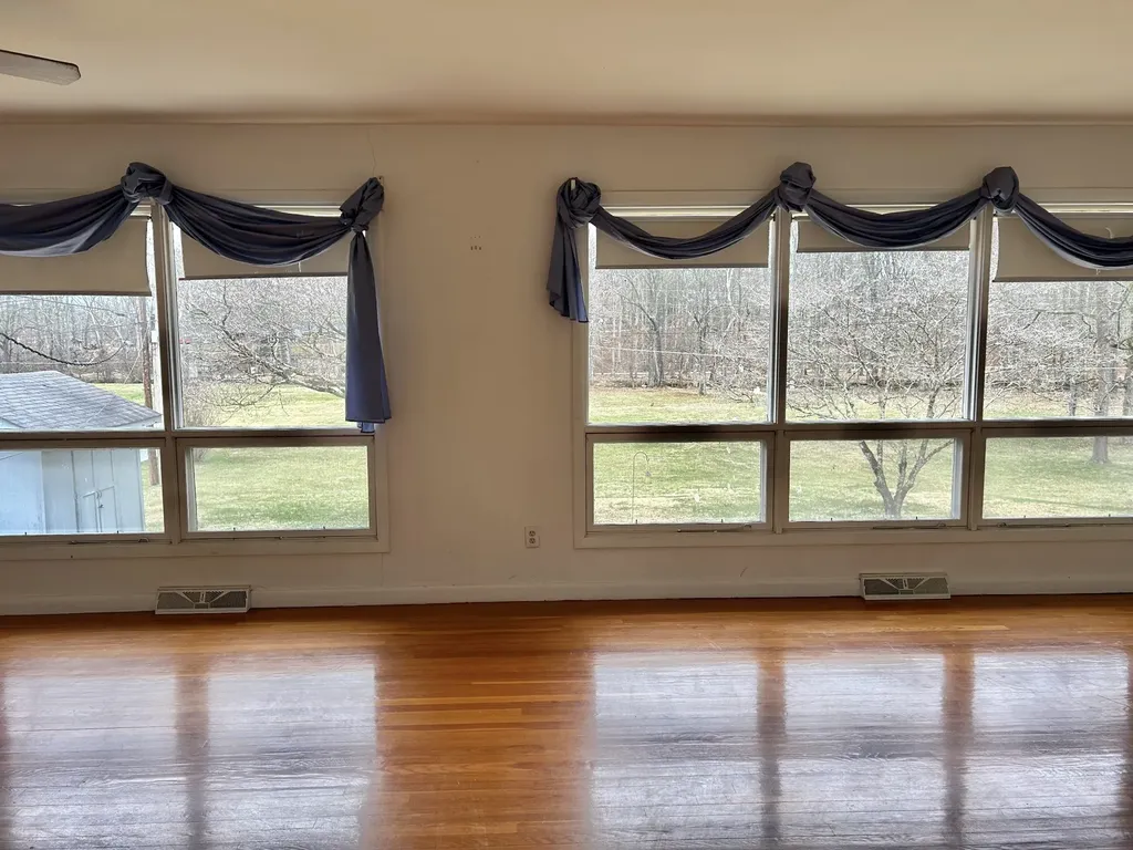1301 Sycamore Drive Manchester TN 37355
