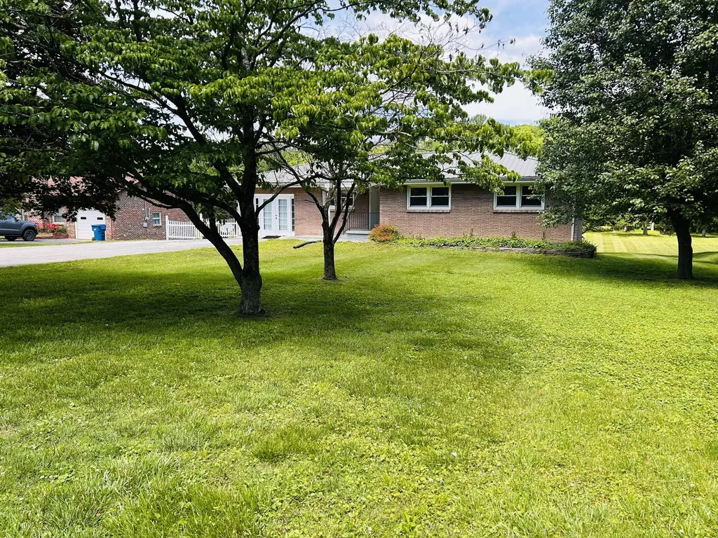 1301 Sycamore Drive Manchester TN 37355