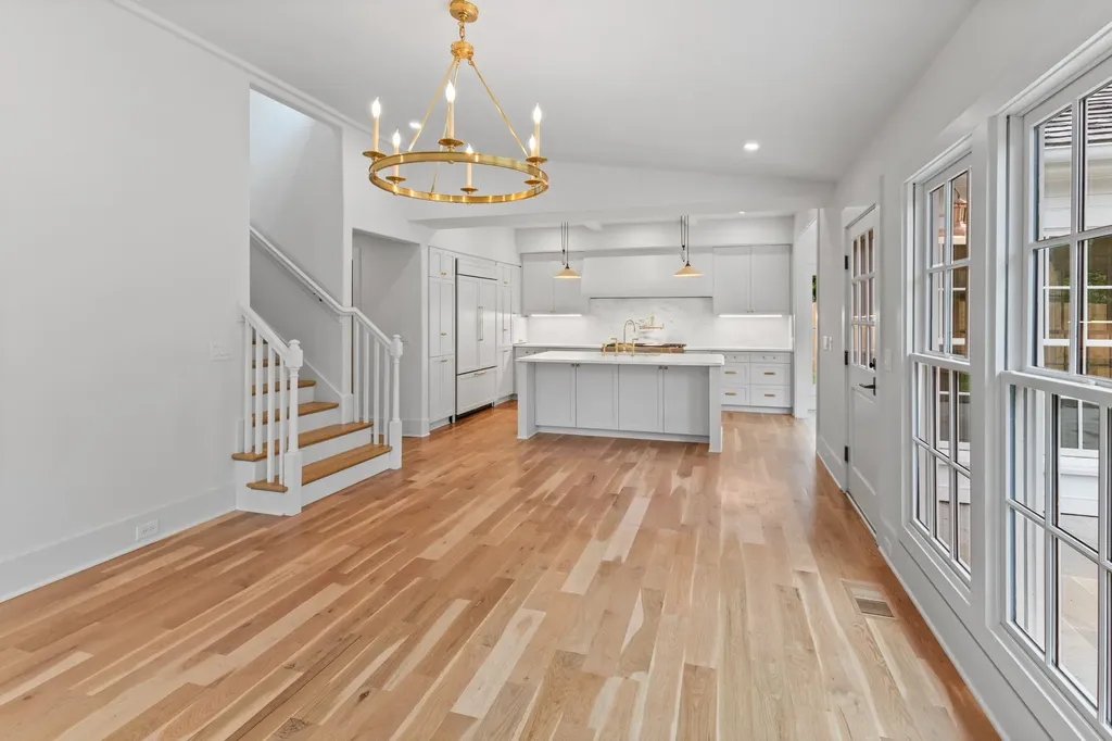 215 Lewisburg Avenue Franklin TN 37064