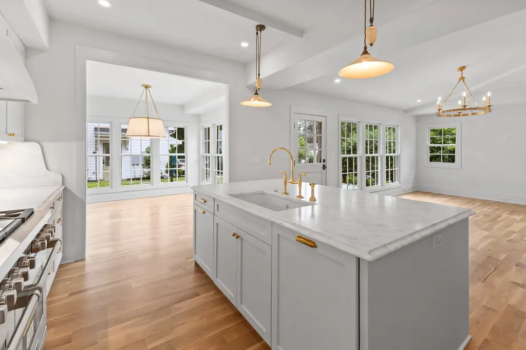 215 Lewisburg Avenue Franklin TN 37064