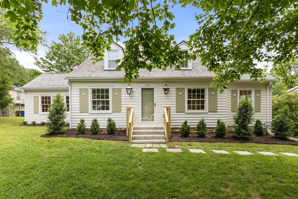 215 Lewisburg Avenue Franklin TN 37064