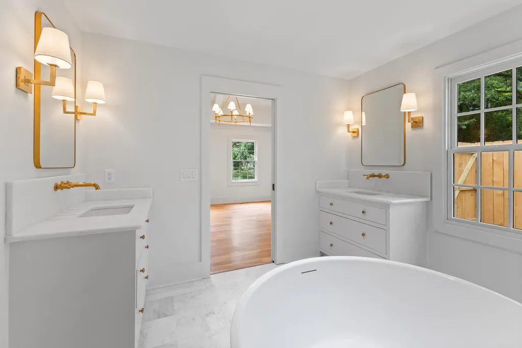 215 Lewisburg Avenue Franklin TN 37064