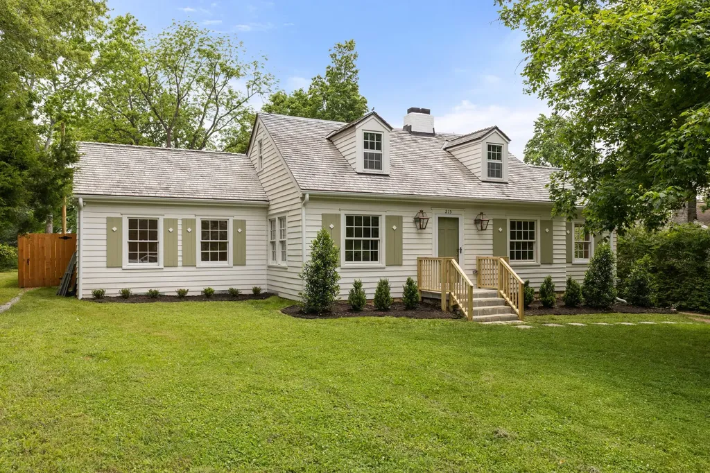 215 Lewisburg Avenue Franklin TN 37064